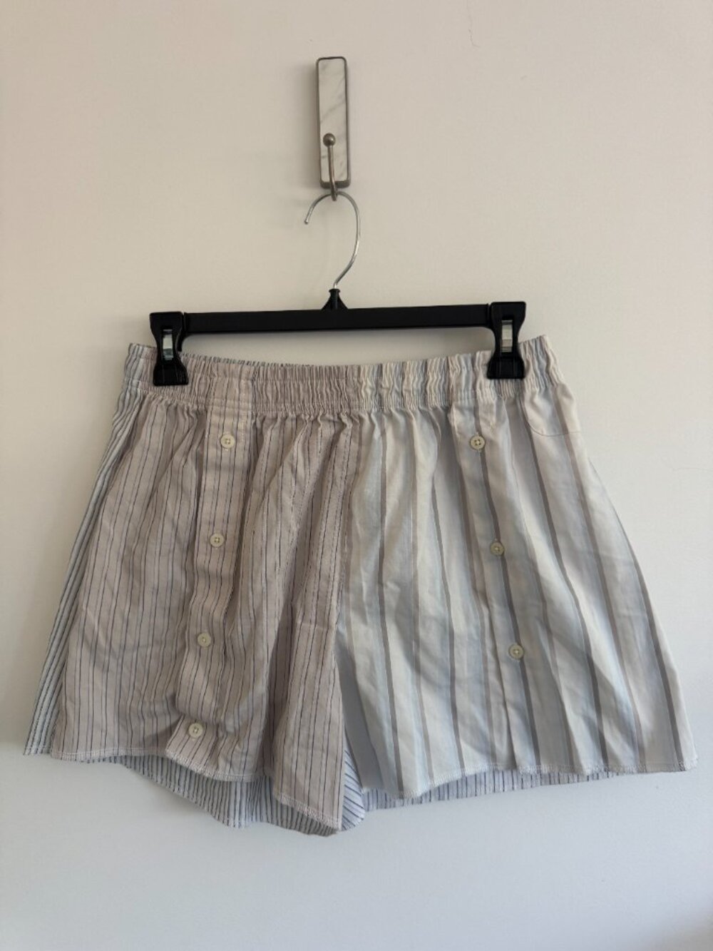 Suay Sew Shop The Oxford Shorts × 1 White Stripe / M